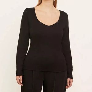 Vince. 3X Black Long Sleeve Deep V Neck Tee